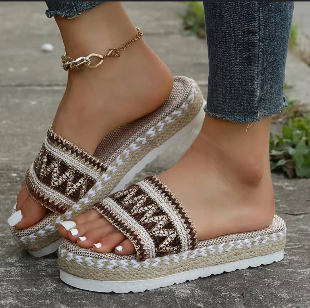 Casual boho-style platform slide sandals