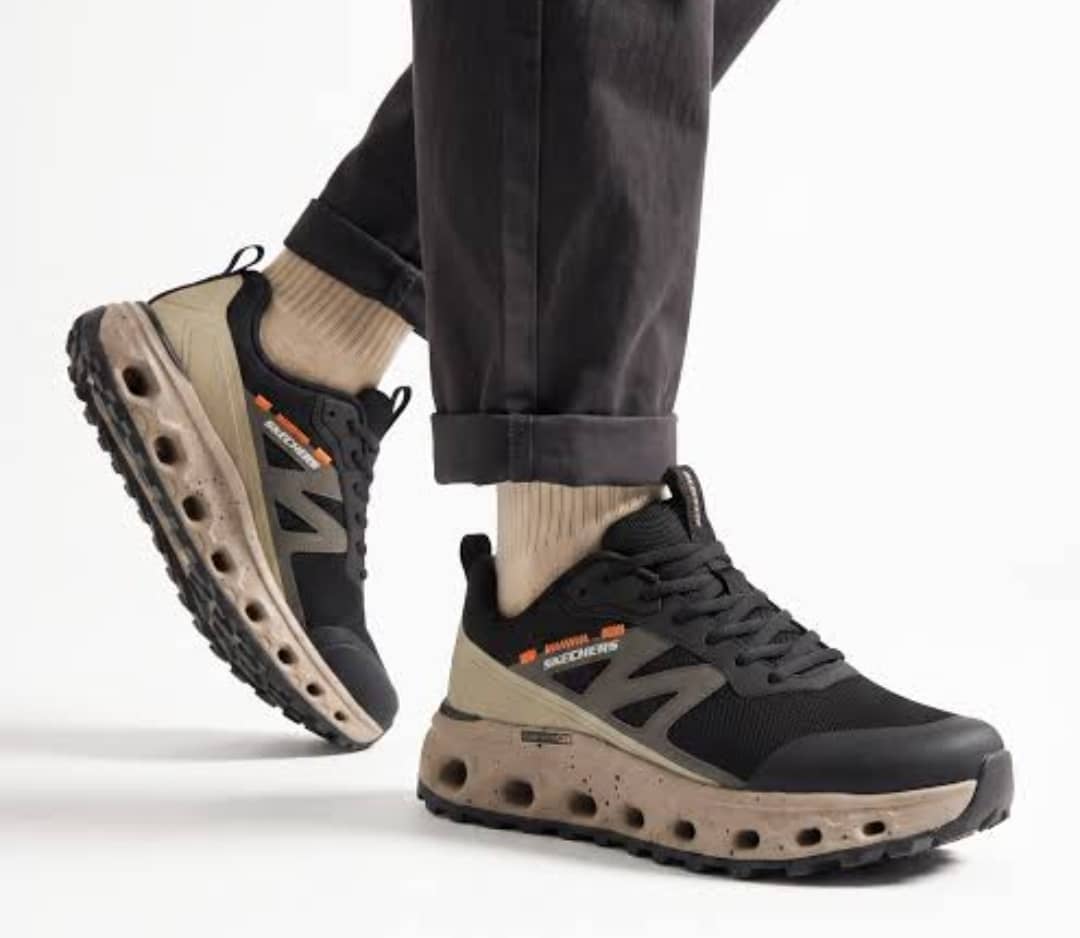 Skechers Go Walk Glide-Step Monster sneakers