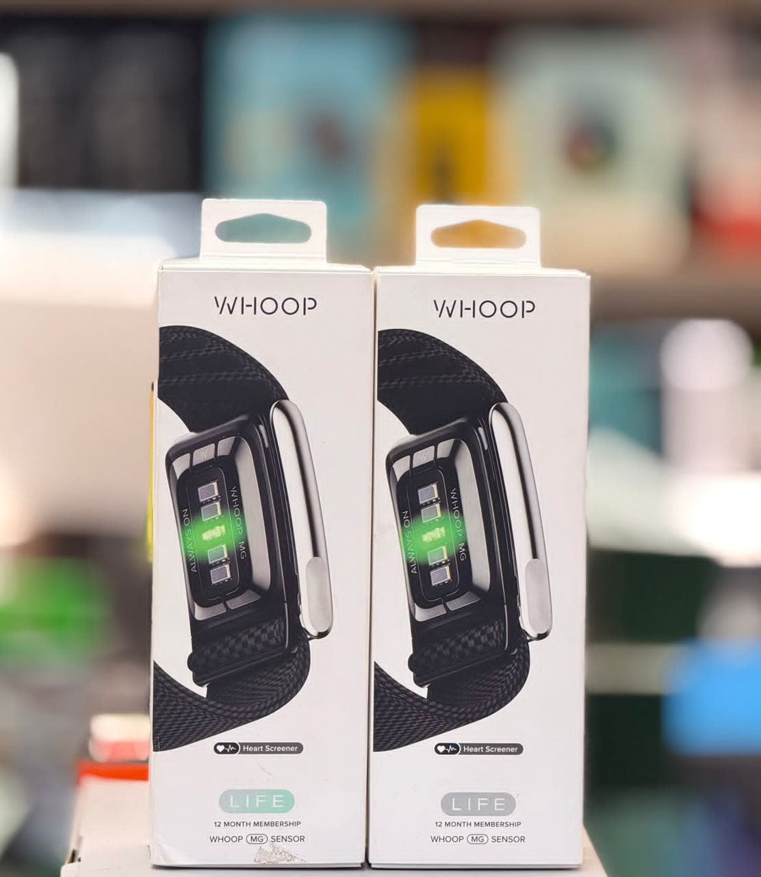 Whoop Peak 5.0/MG Activity Fitness Tracker with Wireless Power Pack