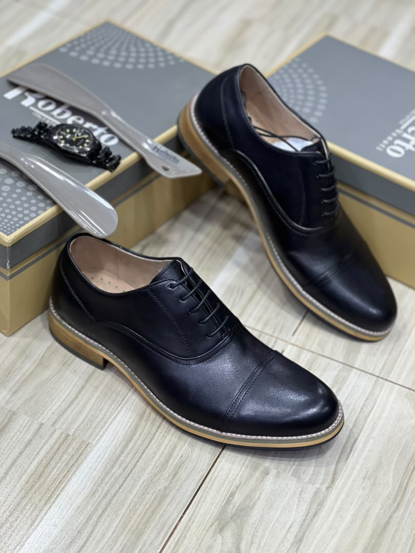 Cap-toe Oxford formal shoes