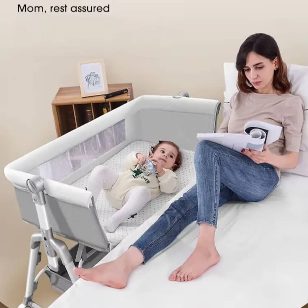 3-in-1 Bedside Co-Sleeper Bassinet – Net & Mattress